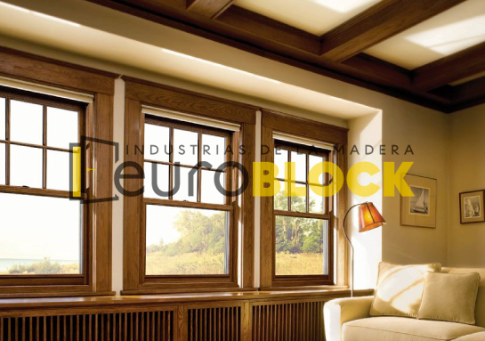 Ejemplo 6 de casa con ventanas de madera
