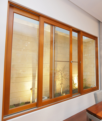 Fotos de puertas y ventanas de madera correderas ideales para disponer de distintos niveles de ventilación