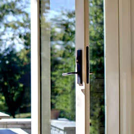 Balcones de Madera Lacados Blancos