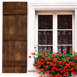 Contraventanas de madera
