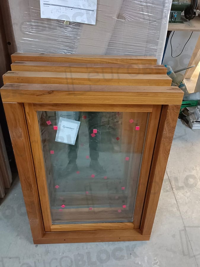 Foto Tienda de Puertas y Ventanas de Madera Toledo cliente 4