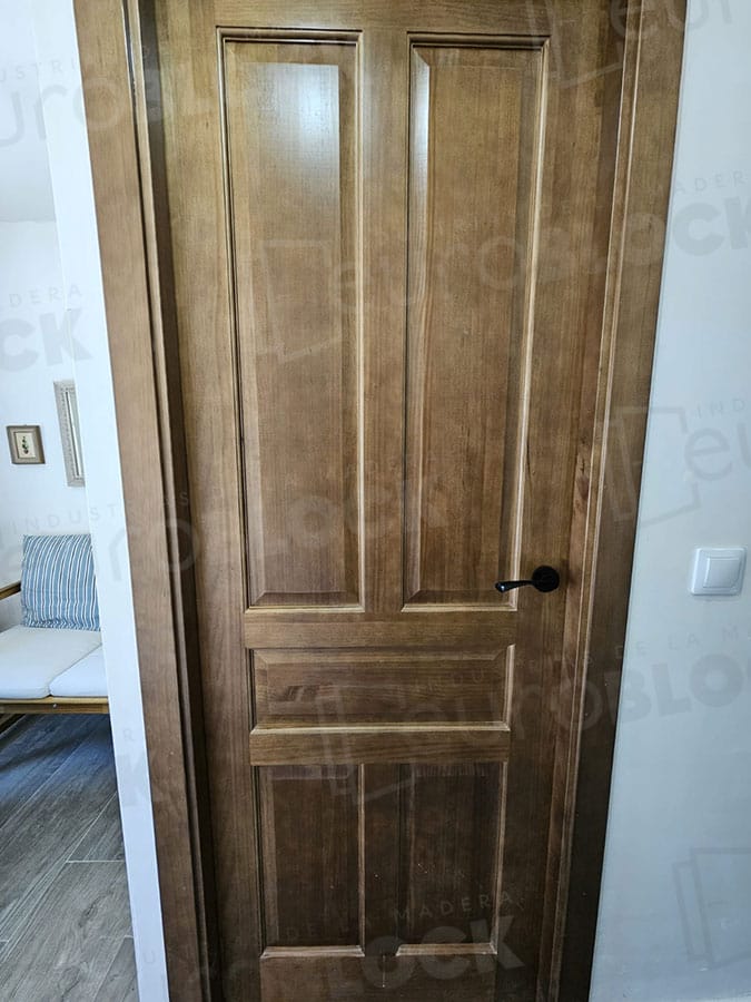 Puerta Block Rústica de Madera Malaga Lacada en Blanco