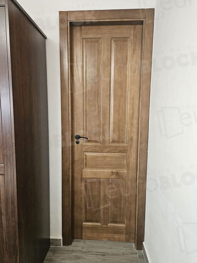 Puerta Block Rústica de Madera Malaga Lacada en Blanco