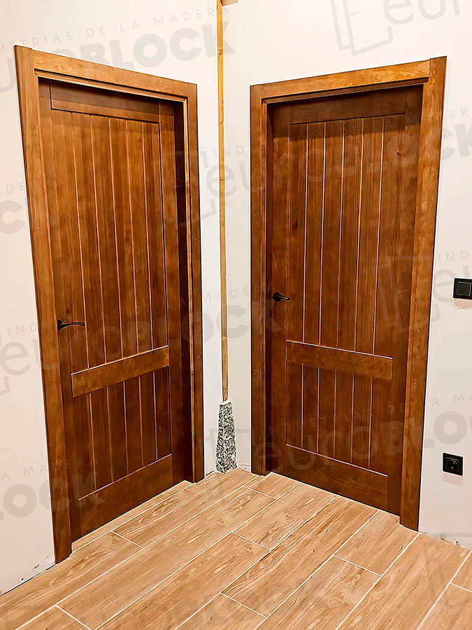 Puerta Block Rústica de Madera Cuenca (Madera sin barnizar)