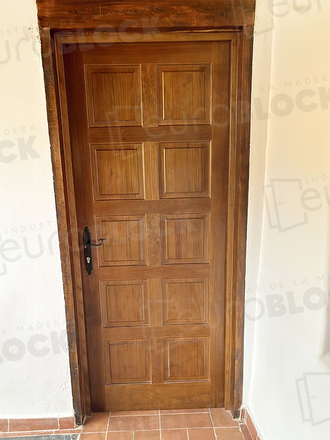 Puerta Block Rústica de Madera 10-Tableros