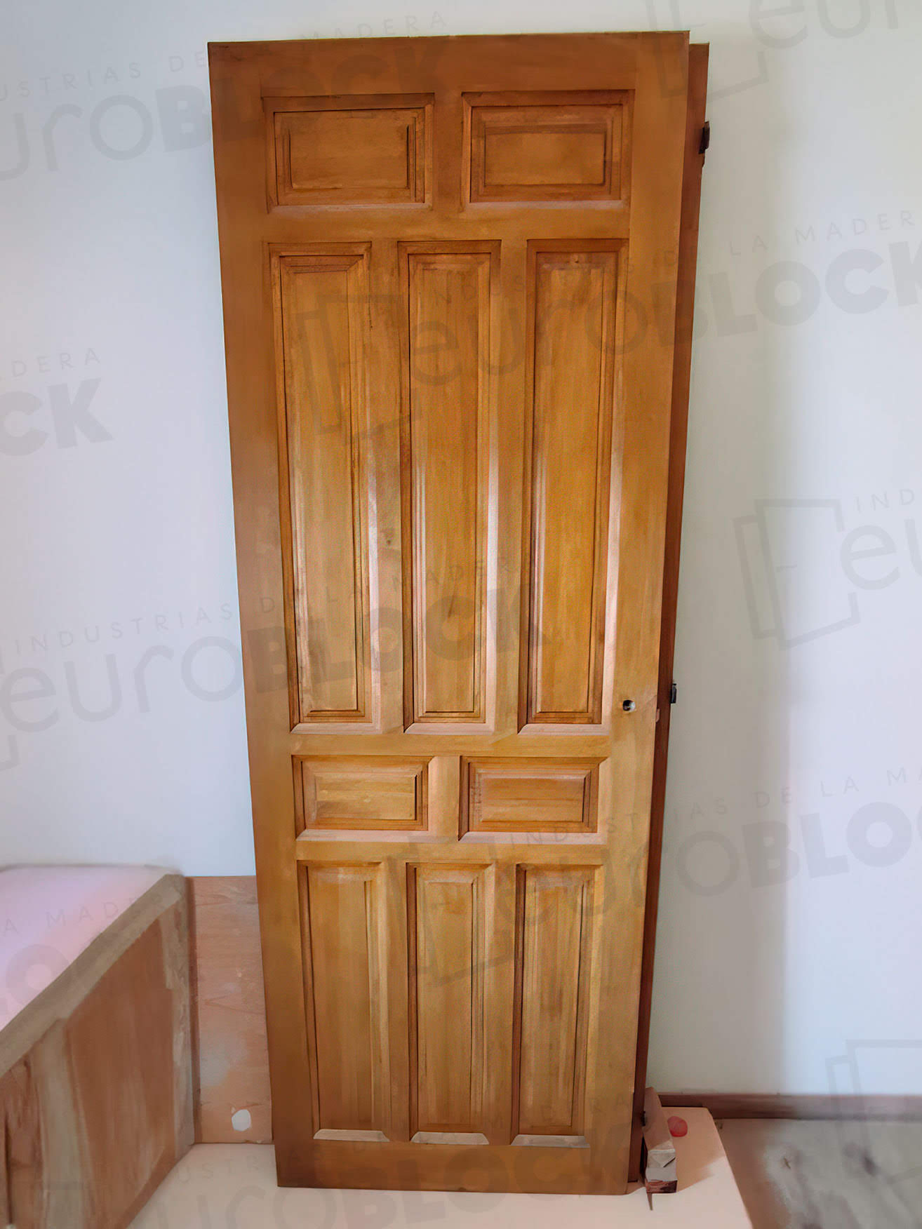 Puerta Block Rústica de Madera PM-8900