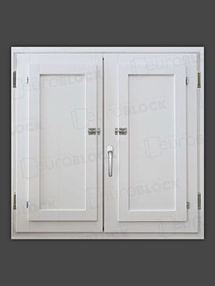 Ventana Europea de Madera Maciza de Iroko Huelva V2 Lacada (Cristal Transparente Incluido)