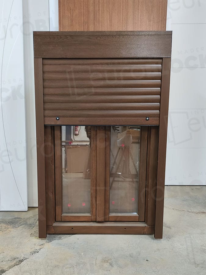 Ventana Europea de Madera Maciza de Pino V2 Teñida (Cristal Transparente Incluido)